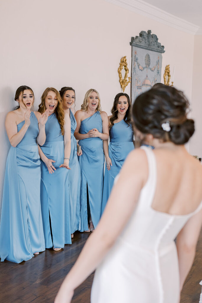 wedding timeline tips that actually work for a bridesmaids first look