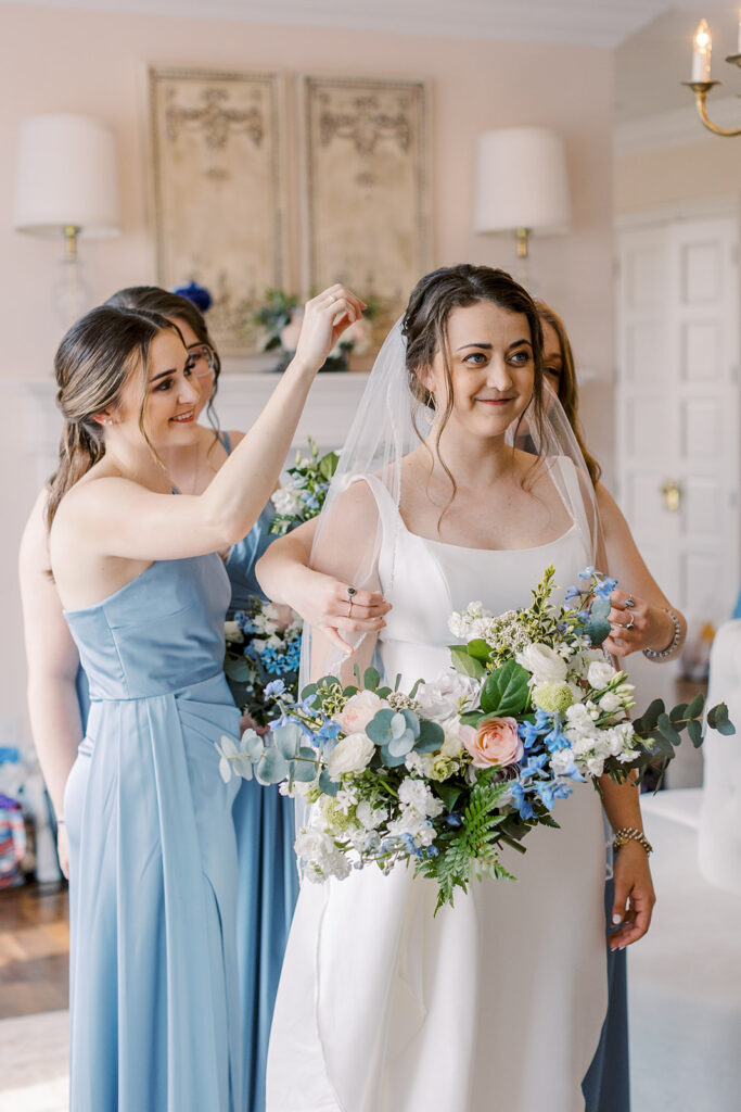 wedding timeline tips that actually work for a bridesmaids first look